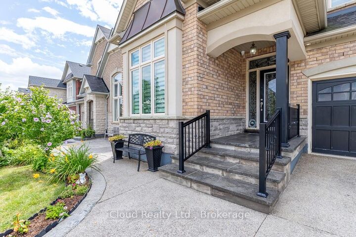 Property Photo: 3340 Ferris Street ON L7M 0J8