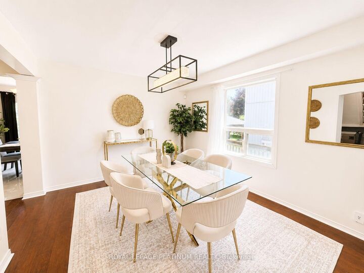 Property Photo:  1033 Grandview Street N  ON L1K 2S8 