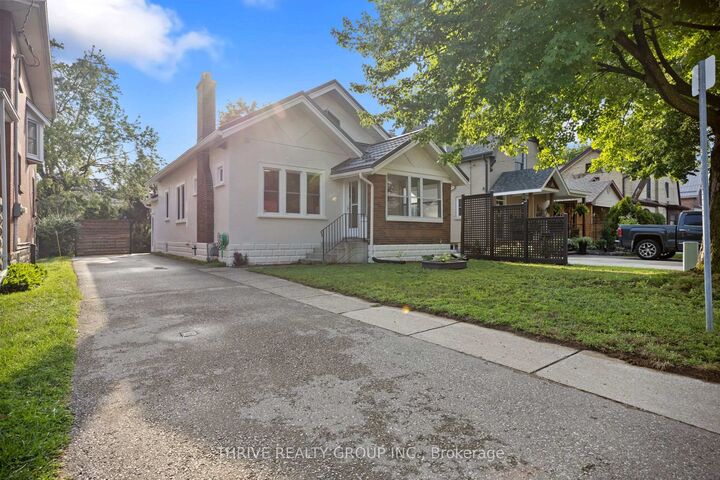 Property Photo: 523 Hale Street N ON N5W 1G9