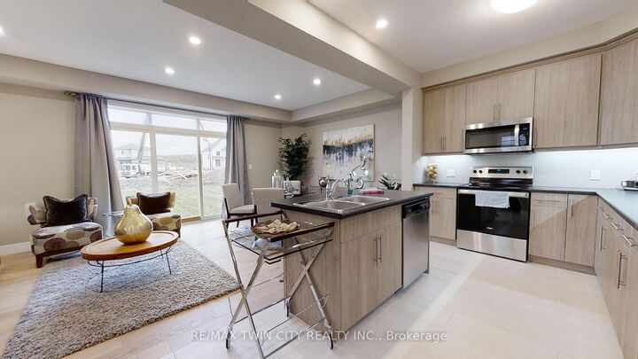 Property Photo:  2092 Evans Crescent  ON N6M 0A1 