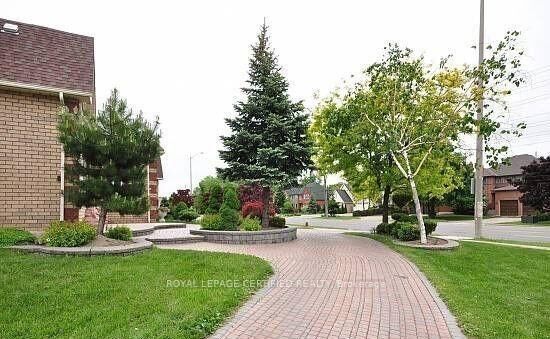Photo de la propriété:  5239 Creditview Road Upp Lvl  ON L5V 1T6 