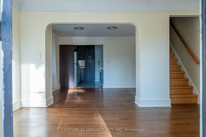Property Photo: 41 Paradise Road S ON L8S 1S3