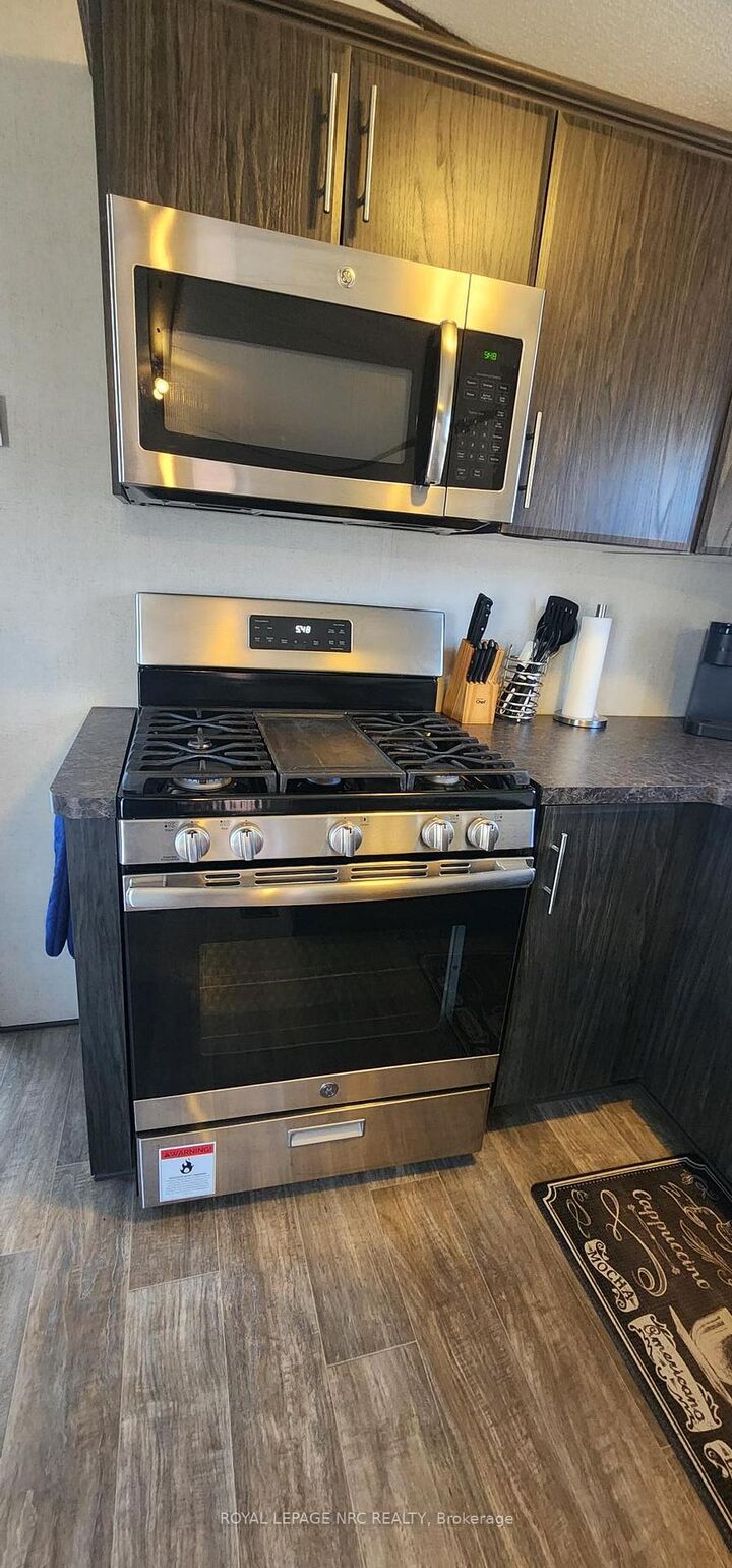 Property Photo:  1501 Line 8 Road 502  ON L0S 1J0 