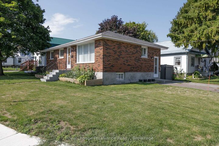 Property Photo: 26 James Street ON K8V 2W9