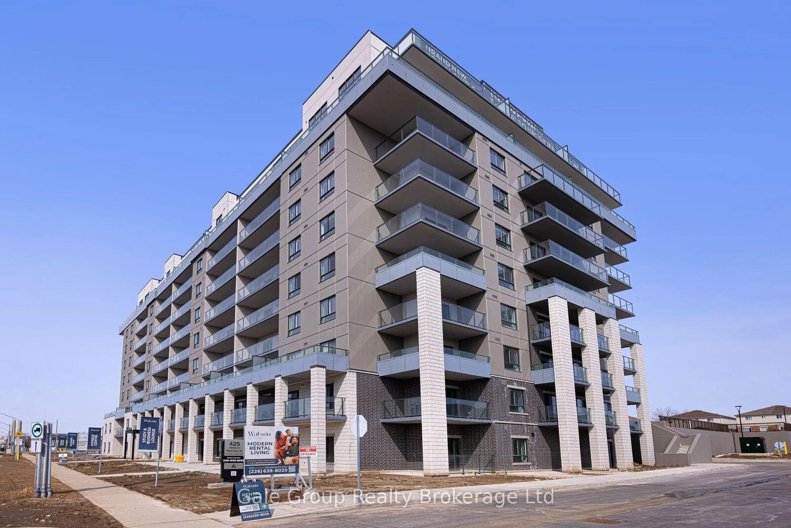 Property Photo: 425 Watson Parkway N 314 ON N1E 7K5