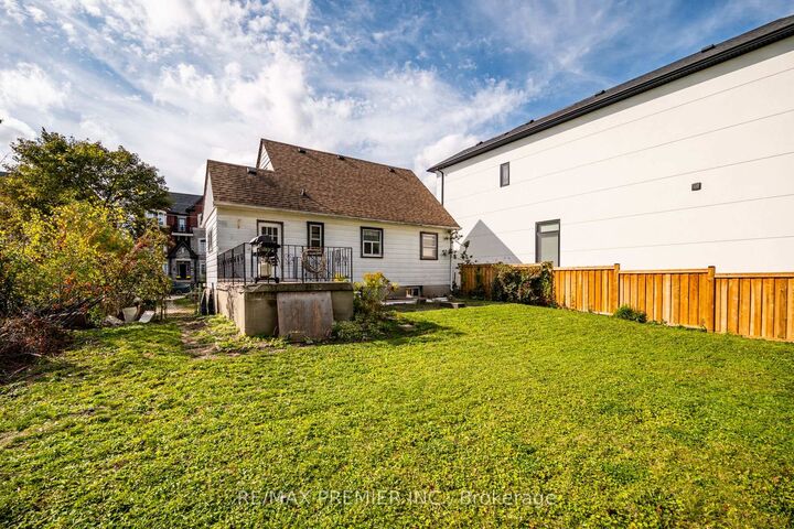 Property Photo: