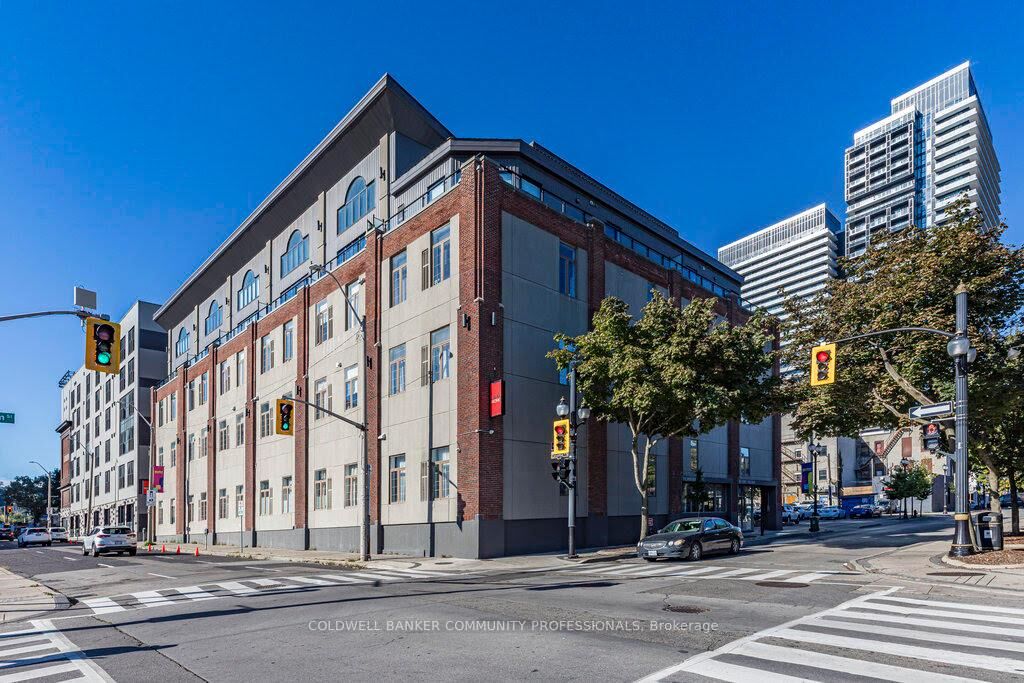 Property Photo:  80 King William Street 112  ON L8R 0A1 