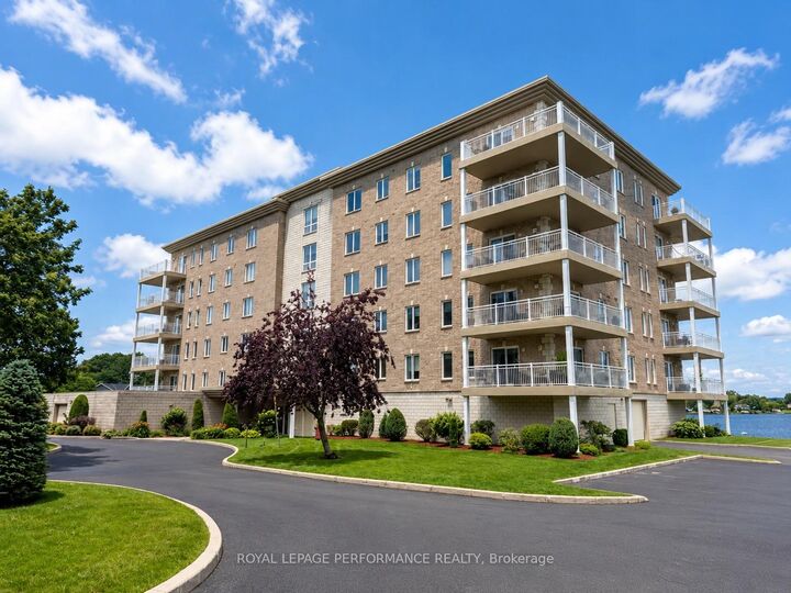 Property Photo: 136 Edwards Street 206 ON K4K 1T5