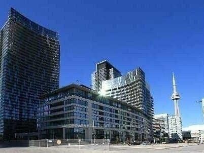 Photo de la propriété:  8 Telegram Mews 335  ON M5V 3Z5 