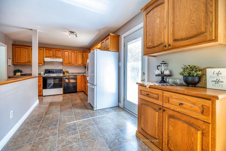 Property Photo:  4818 Thornton Road N  ON L1H 0T4 