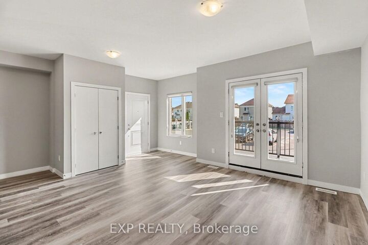 Photo de la propriété: 503 Southfield Way A ON K4A 5N7