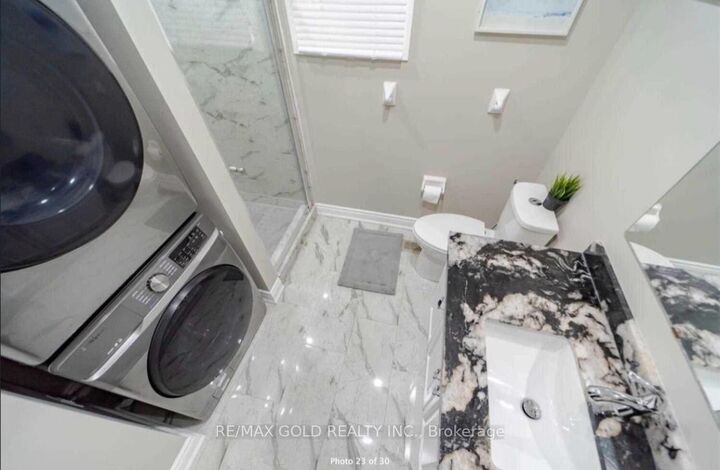 Property Photo:  15 Sedgewick Circle  ON L7A 2P7 