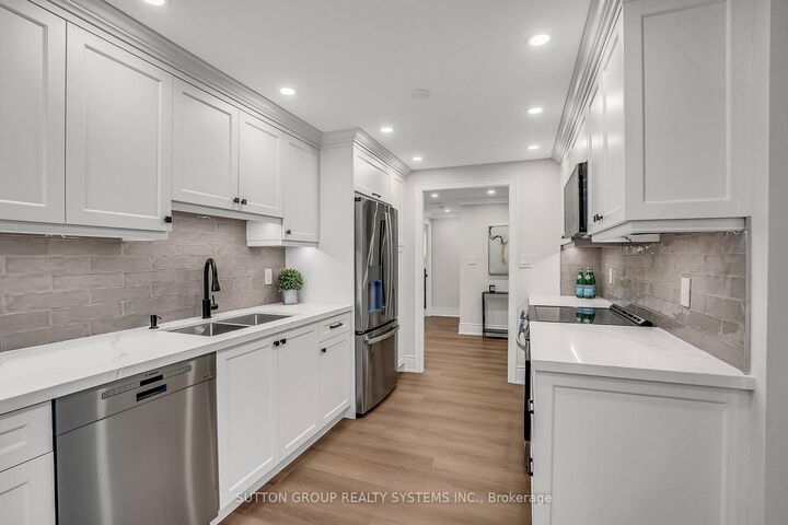 2180 Marine Drive 501 — photo 1
