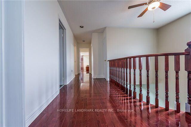 Property Photo:  82 Canyon Hill Avenue  ON L4C 0E1 