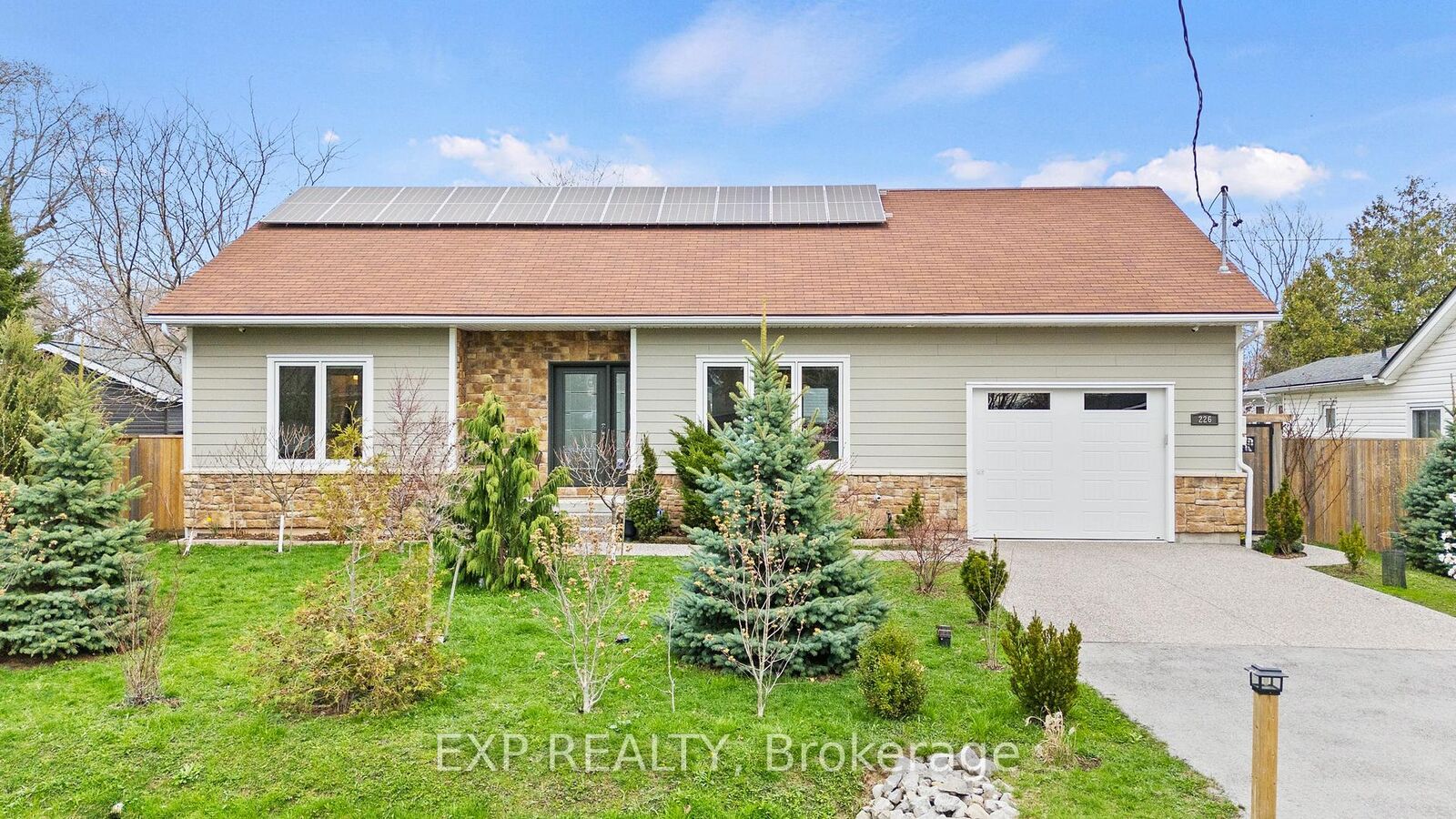 Property Photo: 226 Westwood Avenue ON L0S 1B0