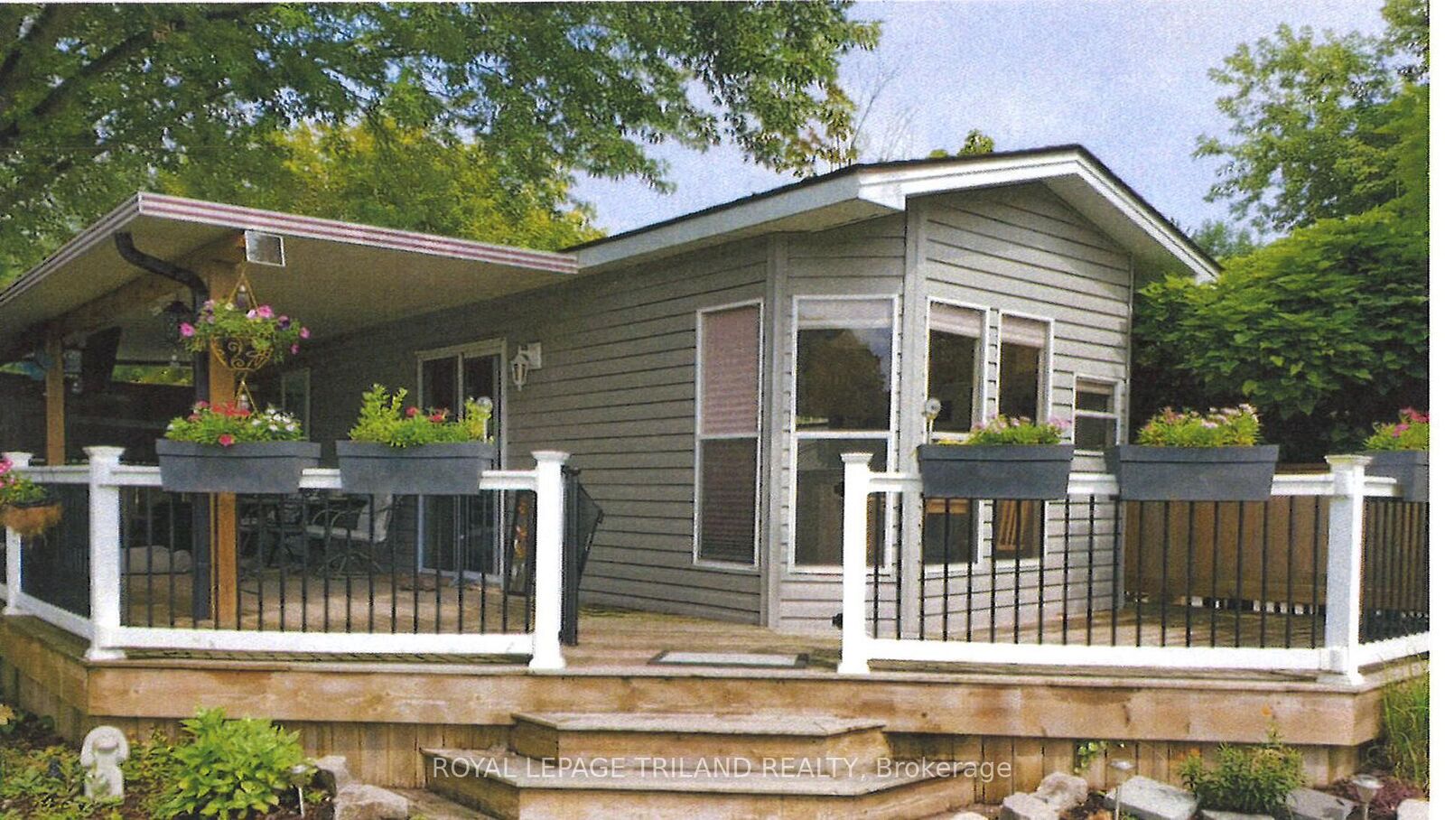 Property Photo: 4895 Lakeshore Road D36 ON N0N 1J6