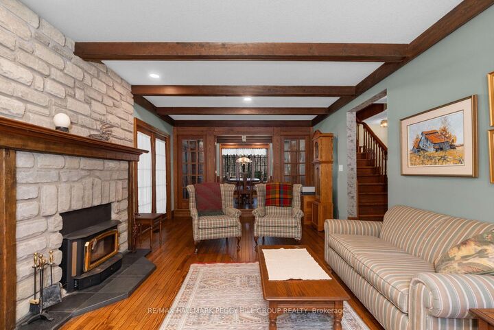 Property Photo:  26 Cathedral Pines Road  ON L4M 4Y8 