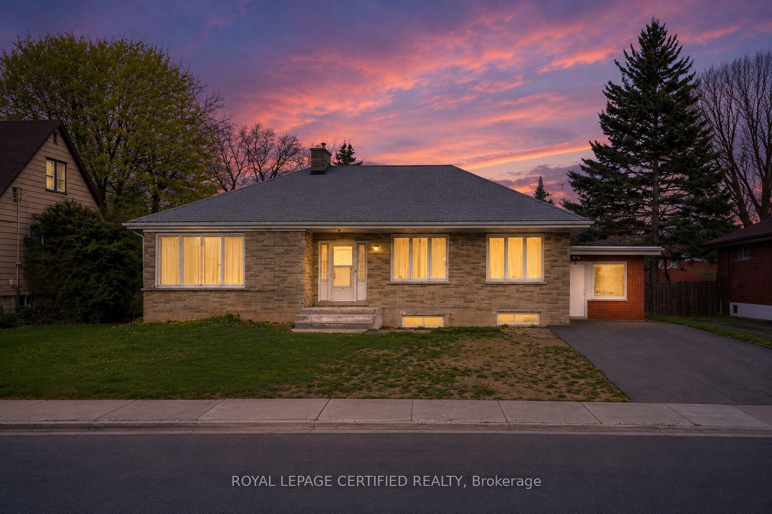 Property Photo:  848 Garth Street Bsmt  ON L9C 4K8 