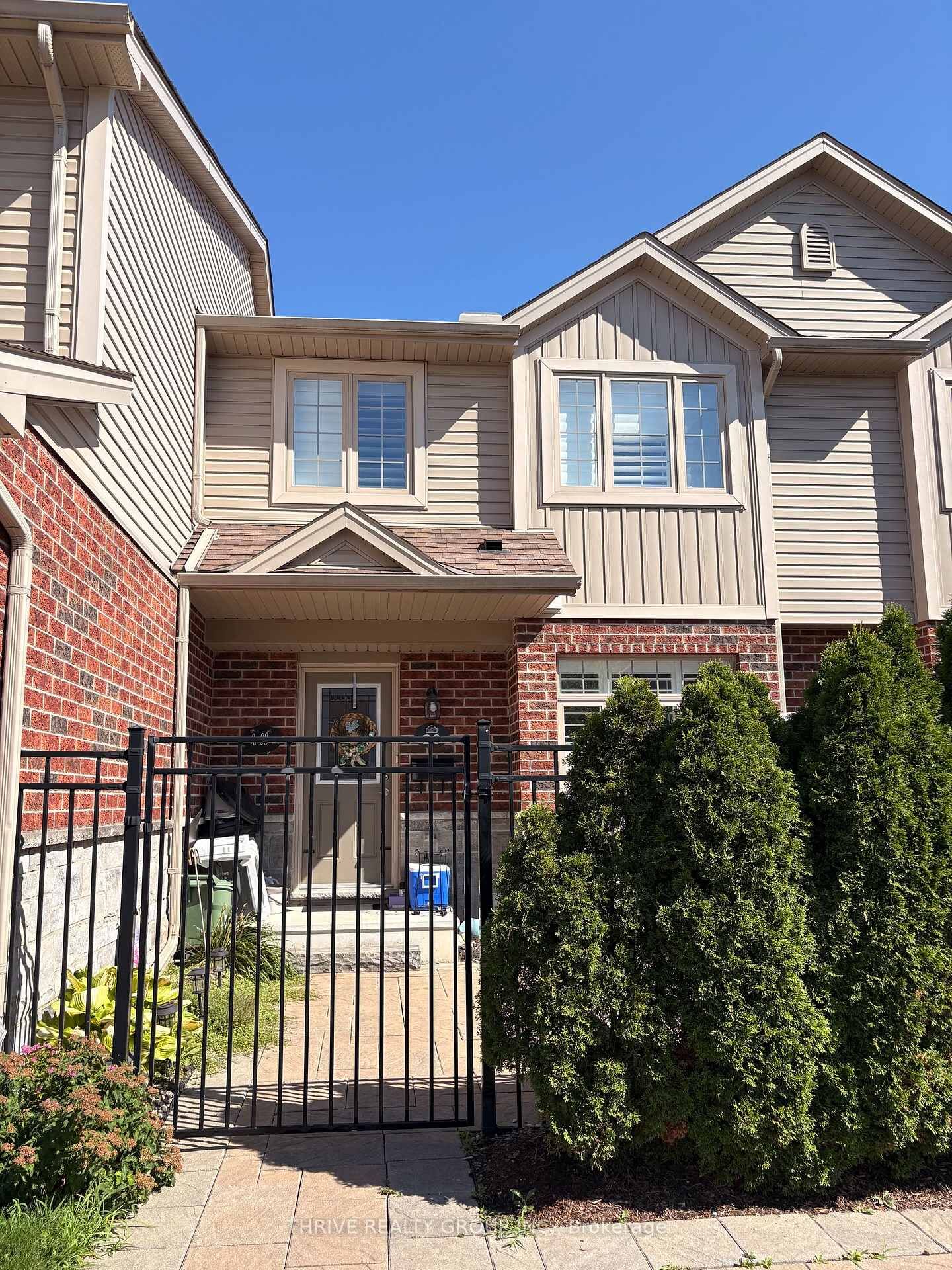 Property Photo: 3399 Castle Rock Place 20 ON N6L 0C8