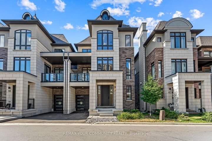 42 Globemaster Lane — photo 1