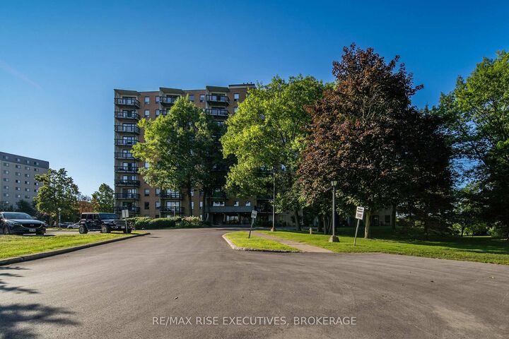 Property Photo: 66 Greenview Drive 310 ON K7M 7C5