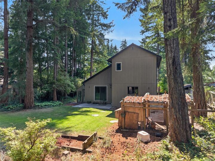 Property Photo: 8830 Clarkson Ave BC V9J 1A7