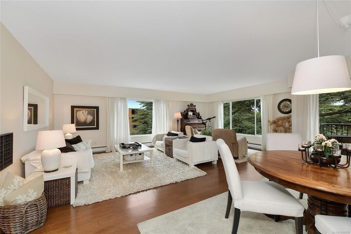 Property Photo: 2930 Cook St #305 BC V8W 3G3
