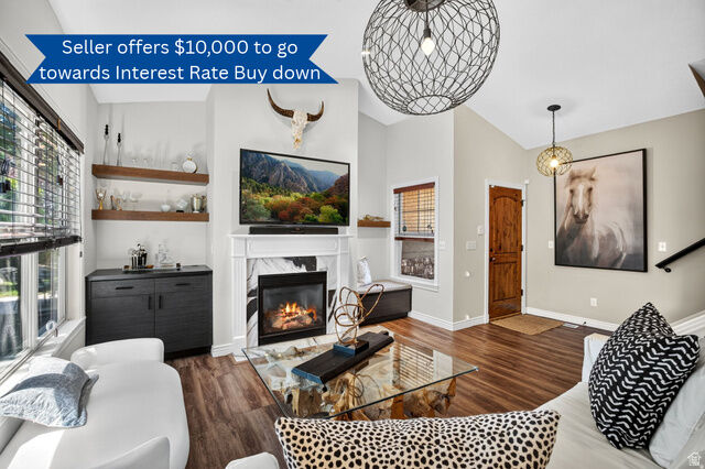Property Photo:  1462 E Tuscan Oak Way  UT 84092 