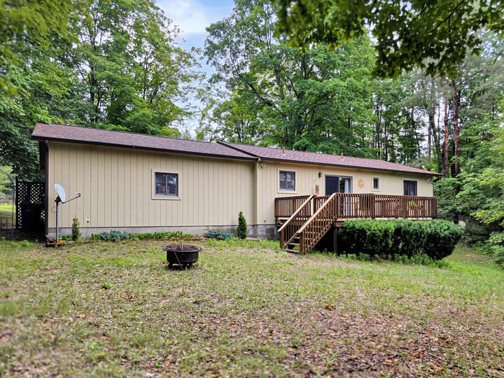 Property Photo: 8059 N Roberts Road MI 49733