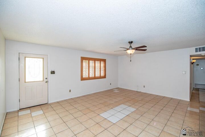 Property Photo:  1887 S McKinley Ave  AZ 85364 