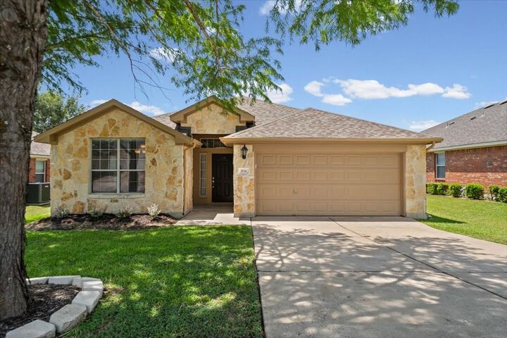 Property Photo:  834 Dark Horse Lane  TX 78610 