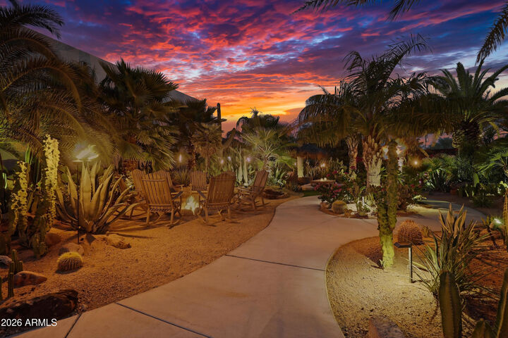 Property Photo:  813 N 110th Street  AZ 85207 