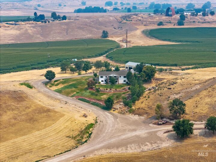 Property Photo:  4010 Elmore Rd  ID 83660 