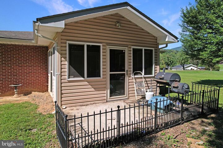 Property Photo: 37 Treely Terrace WV 26726