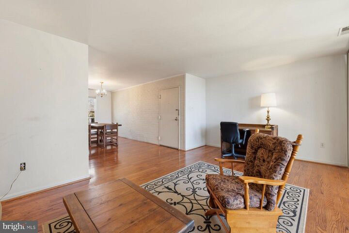 Property Photo: 754 Quince Orchard Boulevard 102 MD 20878