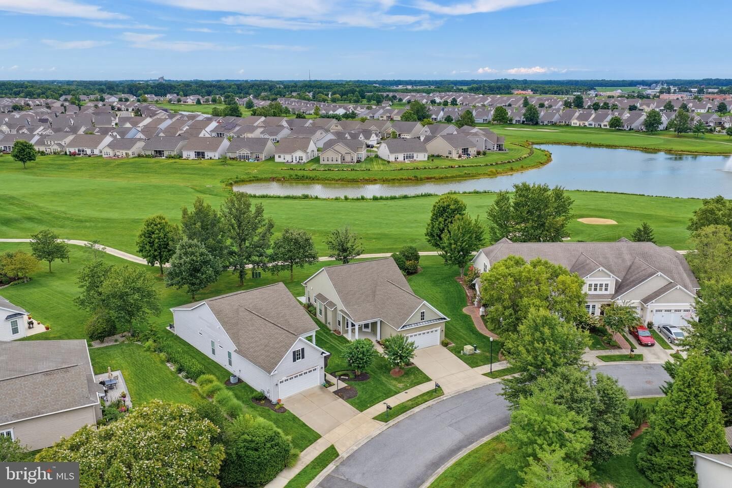 Property Photo: 16 Blue Heron Court DE 19933