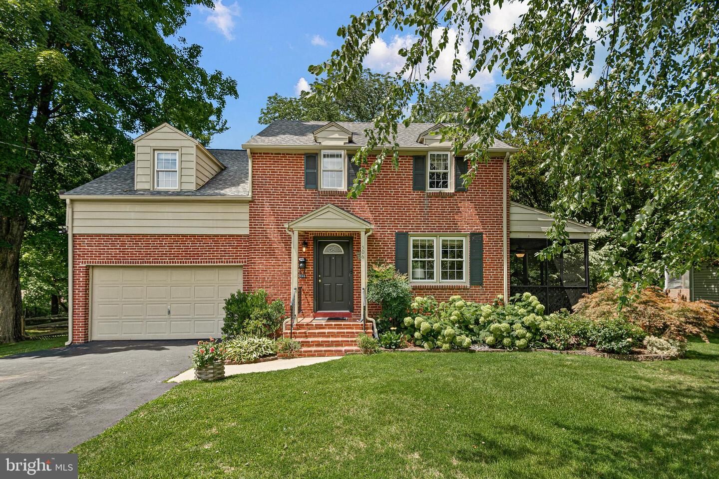 Property Photo:  506 Brighton Road  DE 19809 