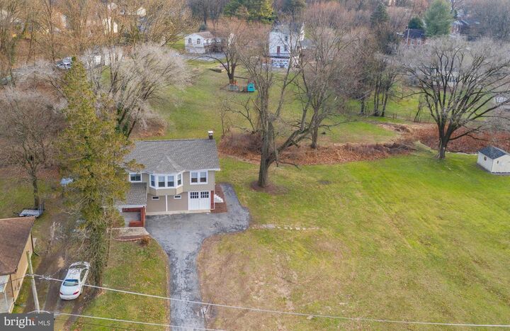 Property Photo:  3118 Oley Turnpike Road  PA 19606 