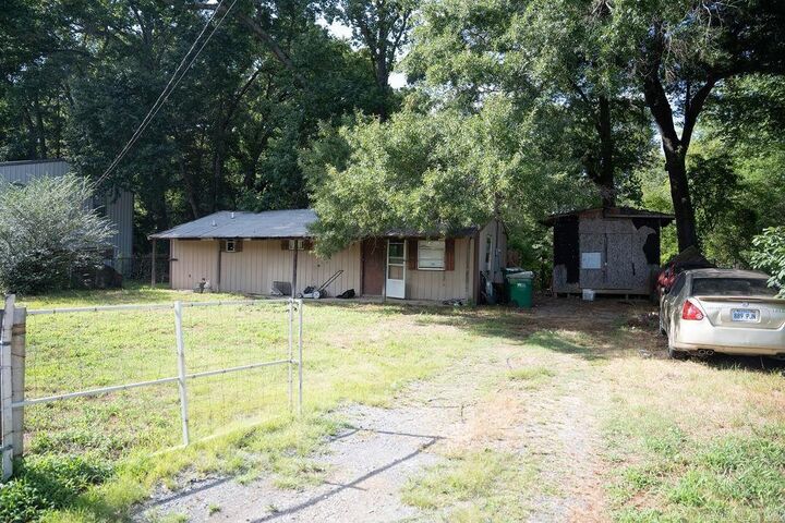 Property Photo:  7002 &Amp 7008 W Holtdale Lane  AR 72118 