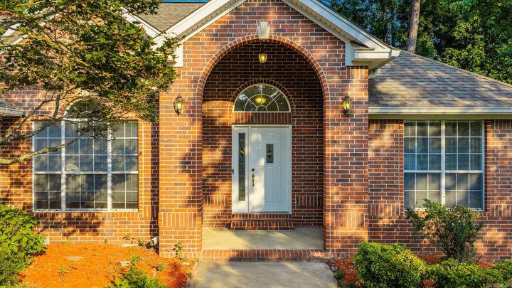 Property Photo: 104 Cannes Court AR 72113