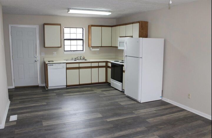 Property Photo: 709-B 3rd Ave. S SC 29582