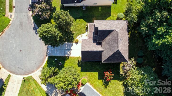 Property Photo:  4008 Asher Court  NC 28215 