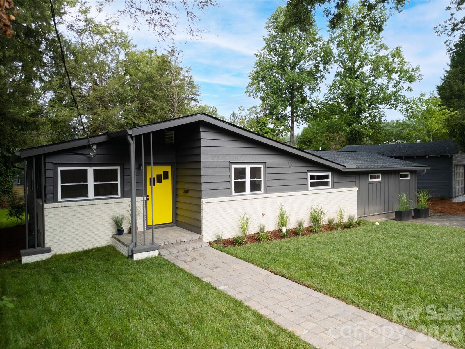 Property Photo: 228 Grove Street NC 28712