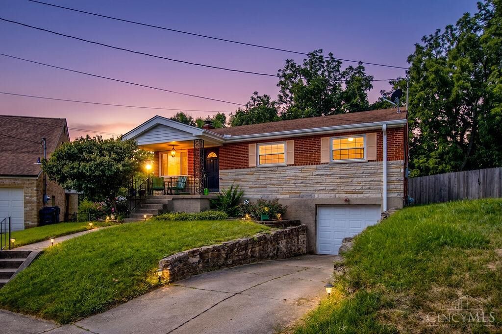 Property Photo: 1737 Admiral Court OH 45238