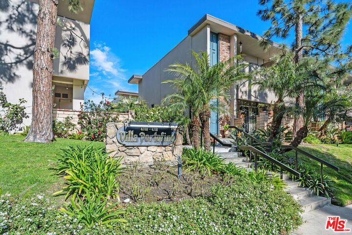 Property Photo: 4716 La Villa Marina, Unit C CA 90292