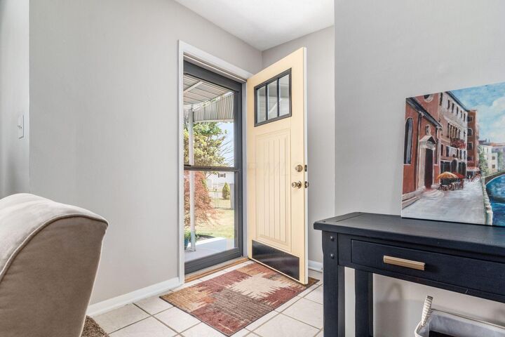 Property Photo:  73 Fernhill Avenue  OH 43228 