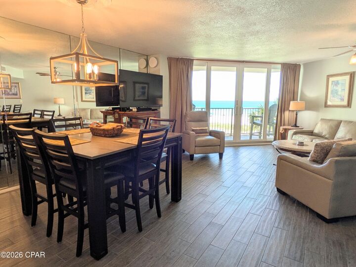 Property Photo: 7205 Thomas Drive E303 FL 32408