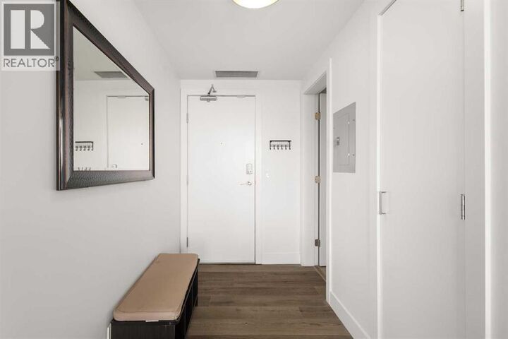 Property Photo: 1500 7 Street Southwest AB T2R 1A7