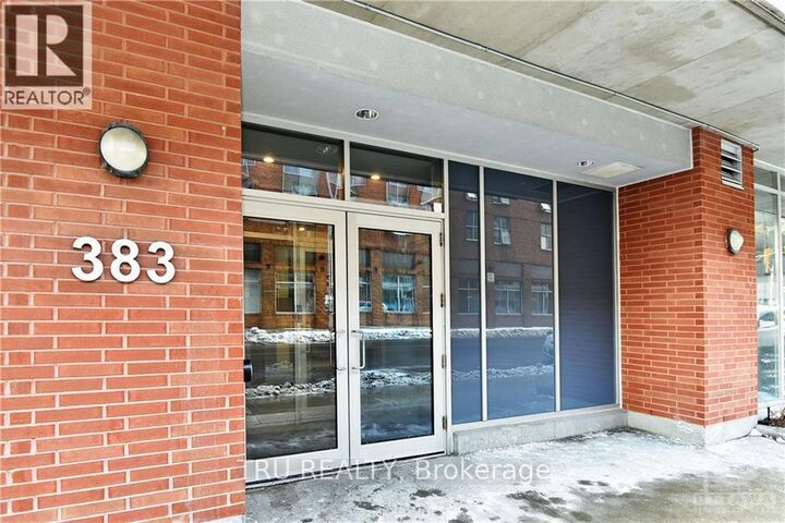 Property Photo:  383 Cumberland Street 412  ON K1N 1J7 