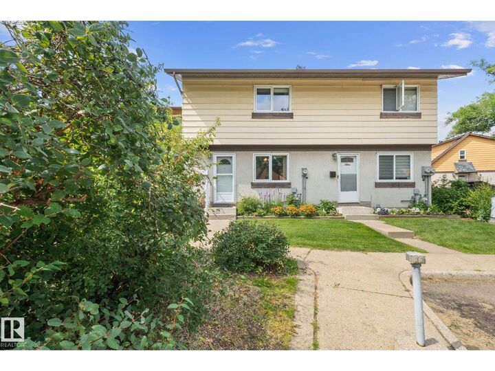 Property Photo: 152 Woodstock NW AB T5T 0H6